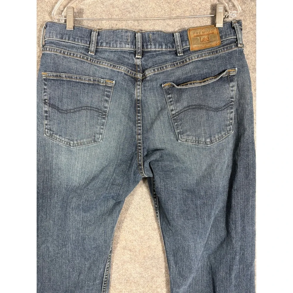 Lee Premium Select Regular Fit Straight Leg Men's Blue Denim‎ Jeans 38x30